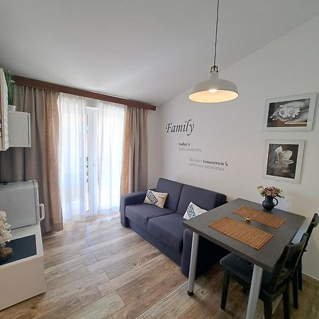 Sweet Home Lustig Pula Bagian luar foto